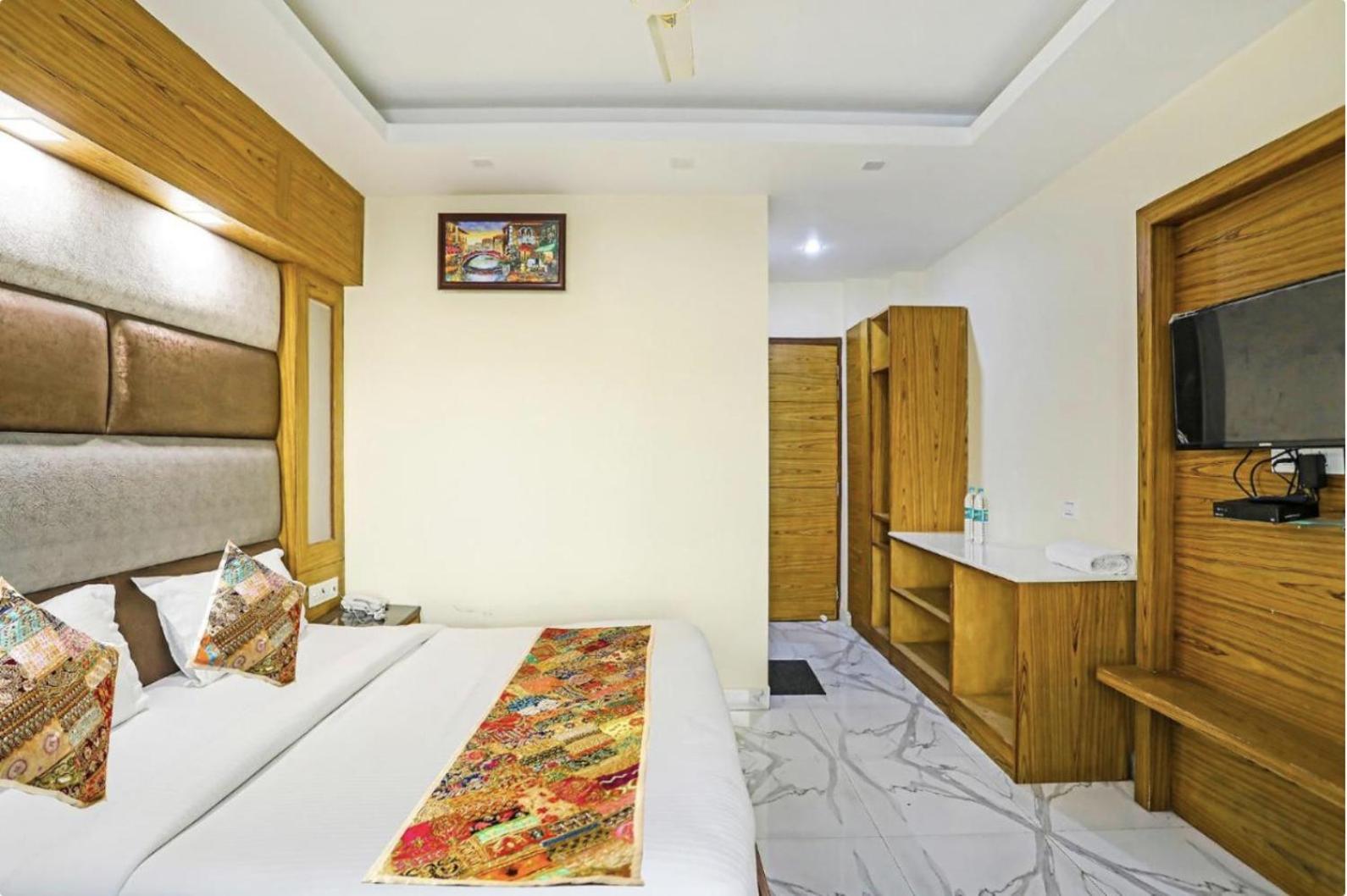 Hotel Woods View - Mall Road Mussoorie Exterior photo